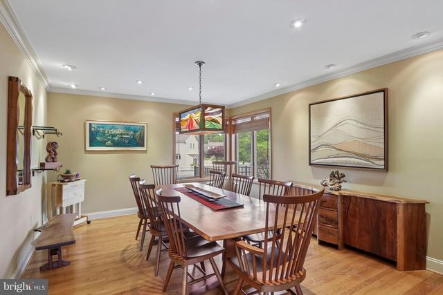 93 KENT RD, Huntingdon Valley, PA 19006