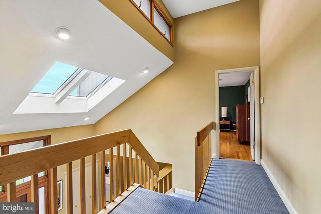 93 KENT RD, Huntingdon Valley, PA 19006