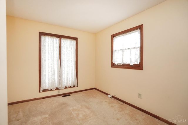 945 Loveland Miamiville Road, Miami Twp, OH 45140