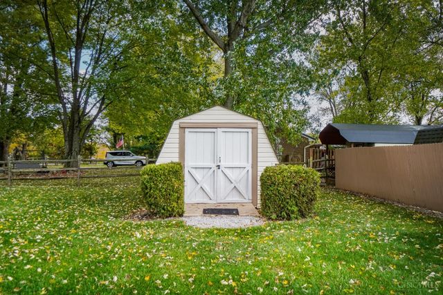 945 Loveland Miamiville Road, Miami Twp, OH 45140