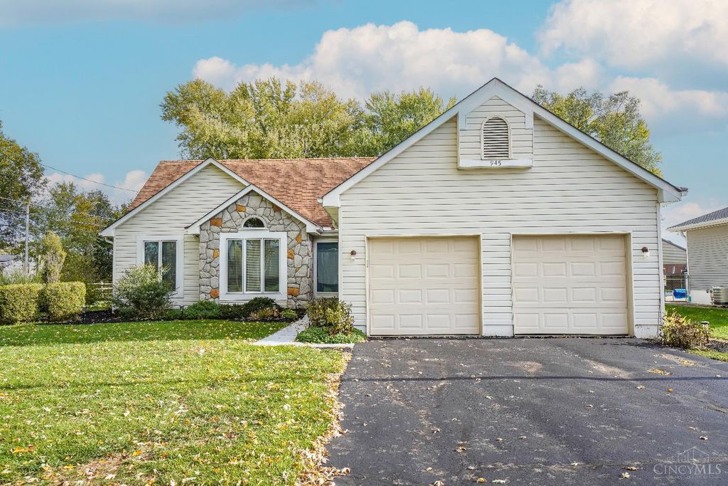 945 Loveland Miamiville Road, Miami Twp, OH 45140