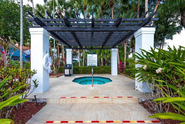 3153 Clint Moore Road 201, Boca Raton, FL 33496