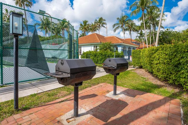 3153 Clint Moore Road 201, Boca Raton, FL 33496