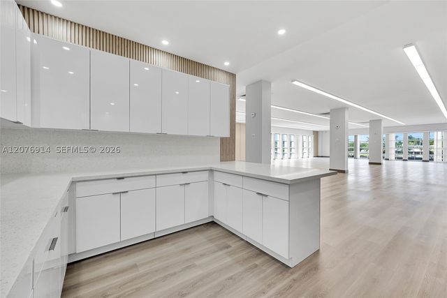 801 Three Islands Blvd 103, Hallandale Beach, FL 33009