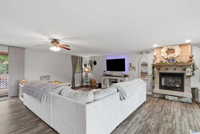 10311 PINE CANYON RD, Black Hawk, SD 57718