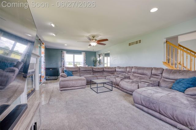 17204 Country Lane, Manchester Township, MI 48158
