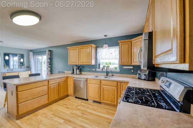 17204 Country Lane, Manchester Township, MI 48158