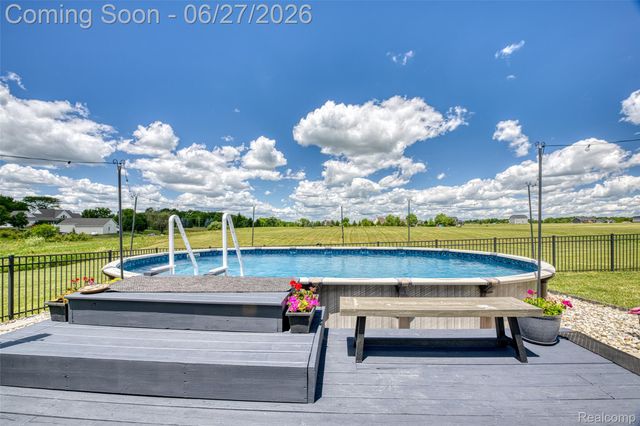 17204 Country Lane, Manchester Township, MI 48158