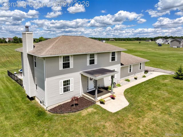 17204 Country Lane, Manchester Township, MI 48158