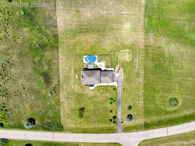 17204 Country Lane, Manchester Township, MI 48158