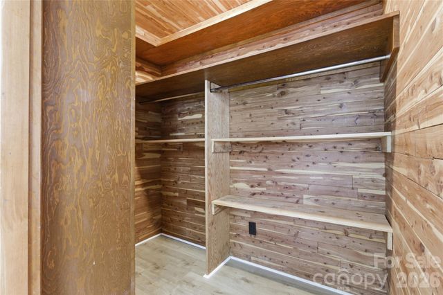 938 Sandswood Drive, Gastonia, NC 28054
