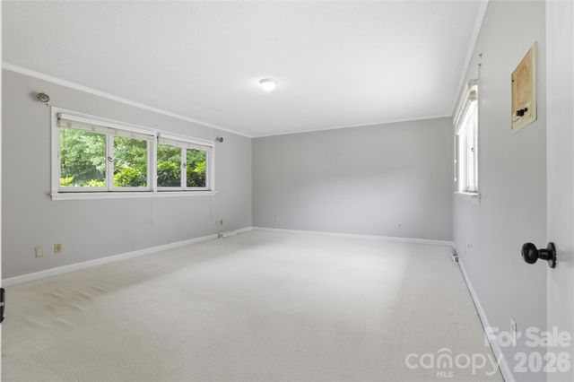938 Sandswood Drive, Gastonia, NC 28054