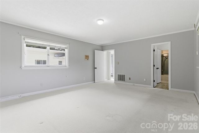 938 Sandswood Drive, Gastonia, NC 28054