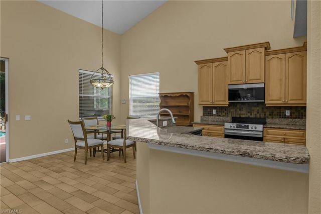 12835 Fox Hollow CIR, Fort Myers, FL 33912