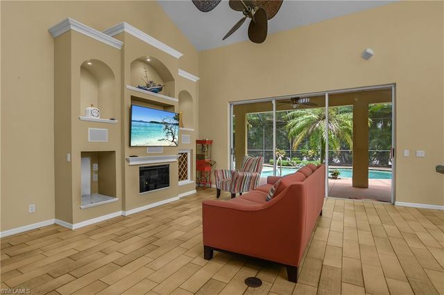 12835 Fox Hollow CIR, Fort Myers, FL 33912
