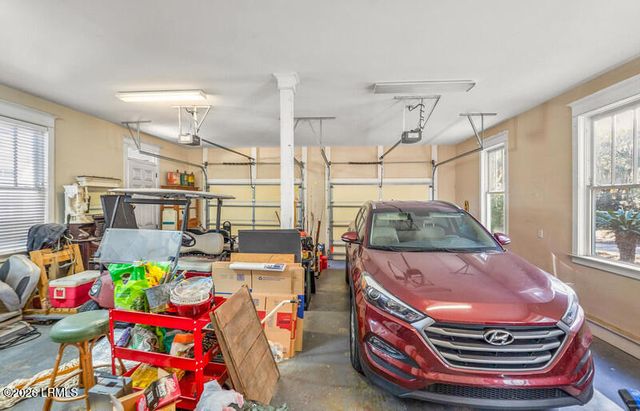 2 Ridge Road, Beaufort, SC 29907