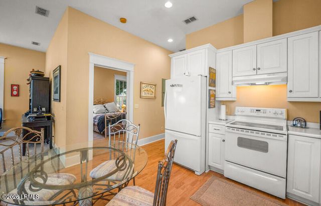 2 Ridge Road, Beaufort, SC 29907