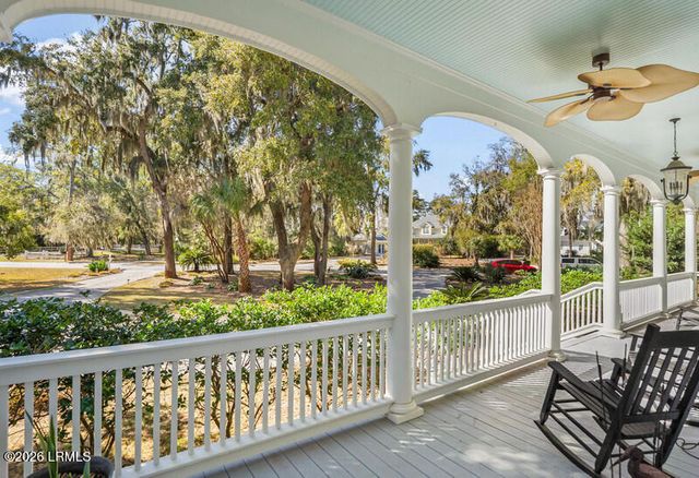 2 Ridge Road, Beaufort, SC 29907