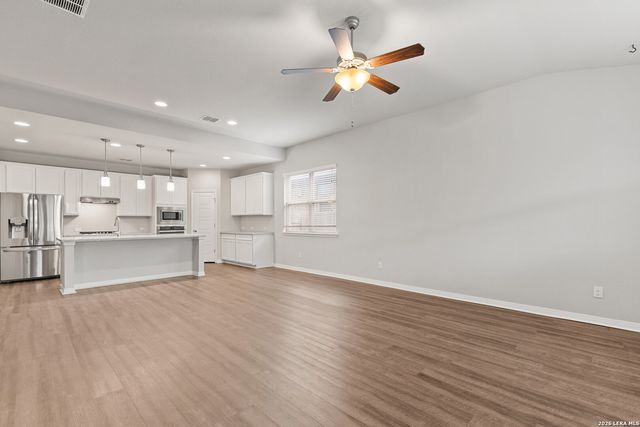 121 Abbeydell, Boerne, TX 78015