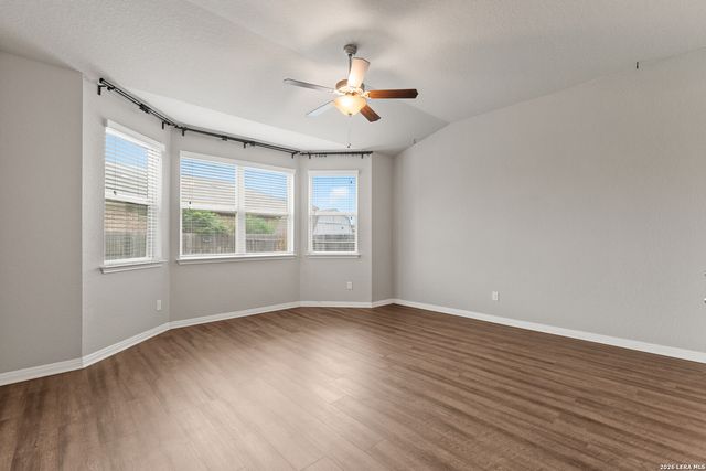 121 Abbeydell, Boerne, TX 78015