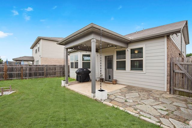 121 Abbeydell, Boerne, TX 78015