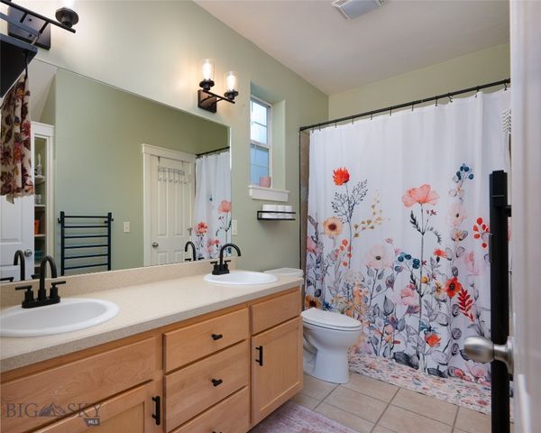 2252 Ferguson, Bozeman, MT 59718