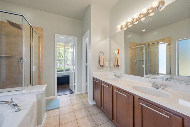200 Shadybrook Drive, Wylie, TX 75098