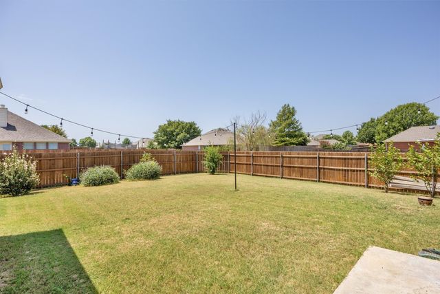 200 Shadybrook Drive, Wylie, TX 75098