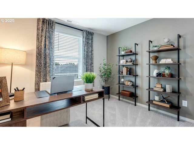 4946 Marr Ave Ne, Salem, OR 97301