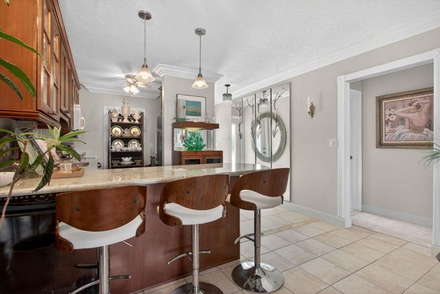 800 Pine Drive 13, Pompano Beach, FL 33060