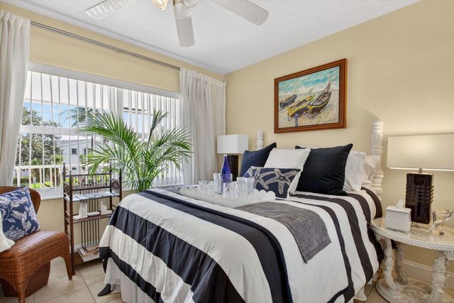 800 Pine Drive 13, Pompano Beach, FL 33060