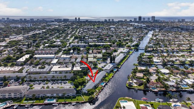 800 Pine Drive 13, Pompano Beach, FL 33060