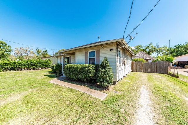 2835 Beverly Road, Pasadena, TX 77503