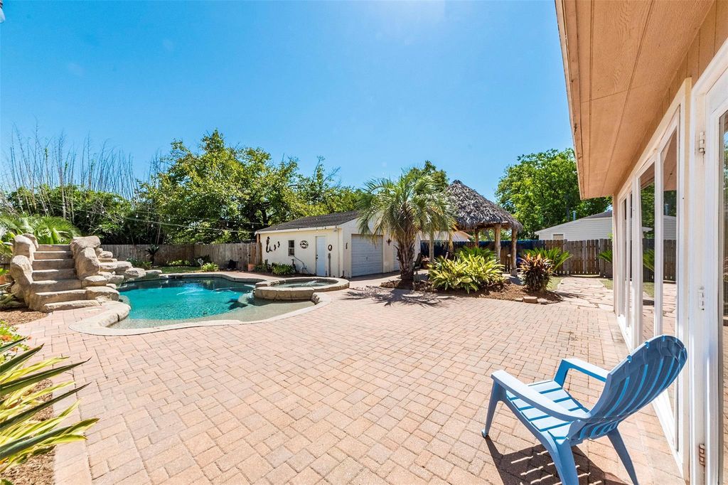 2835 Beverly Road, Pasadena, TX 77503