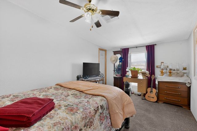 8 Tiempo Road, Jarales, NM 87023