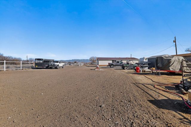 8 Tiempo Road, Jarales, NM 87023