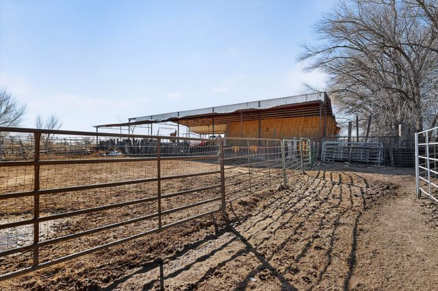 8 Tiempo Road, Jarales, NM 87023