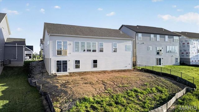 421 Farmhouse Drive, O'fallon, MO 63385