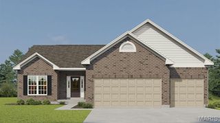 421 FARMHOUSE Drive, O'fallon, MO 63385