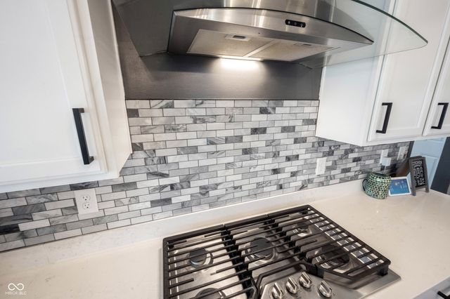 10389 Blue Ribbon Boulevard, Fishers, IN 46040