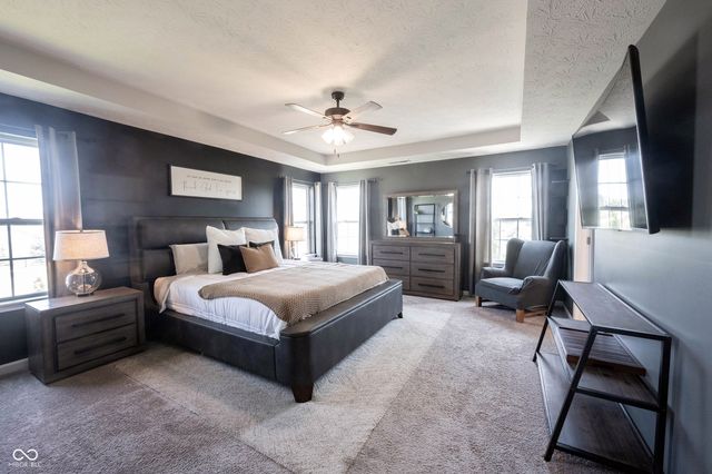 10389 Blue Ribbon Boulevard, Fishers, IN 46040