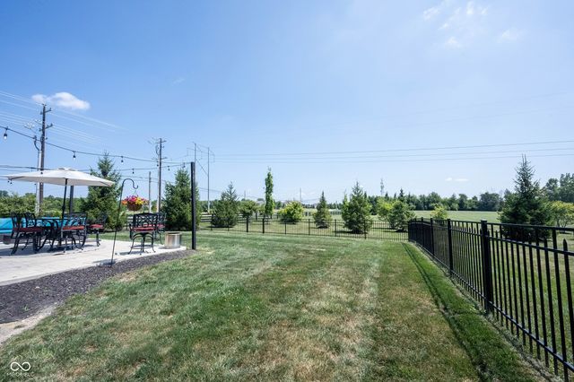 10389 Blue Ribbon Boulevard, Fishers, IN 46040