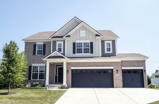 10389 Blue Ribbon Boulevard, Fishers, IN 46040