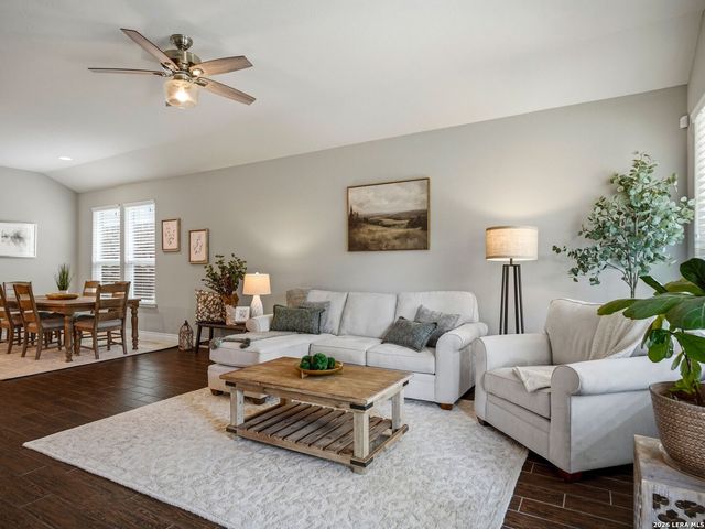 27423 Rio Circle, Boerne, TX 78015