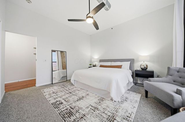 78 E Chestnut Street, 404, Columbus, OH 43215