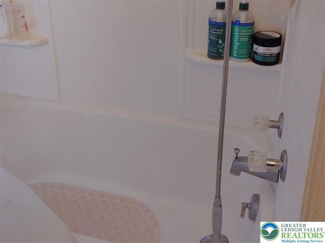 208 North Hall Street, Allentown City, PA 18102