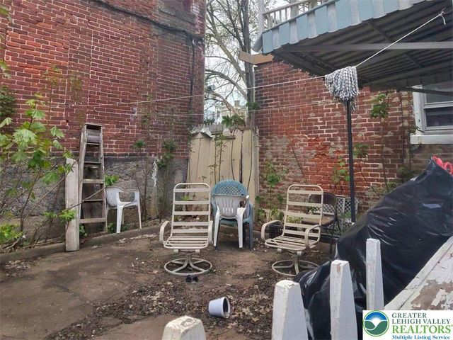 208 North Hall Street, Allentown City, PA 18102