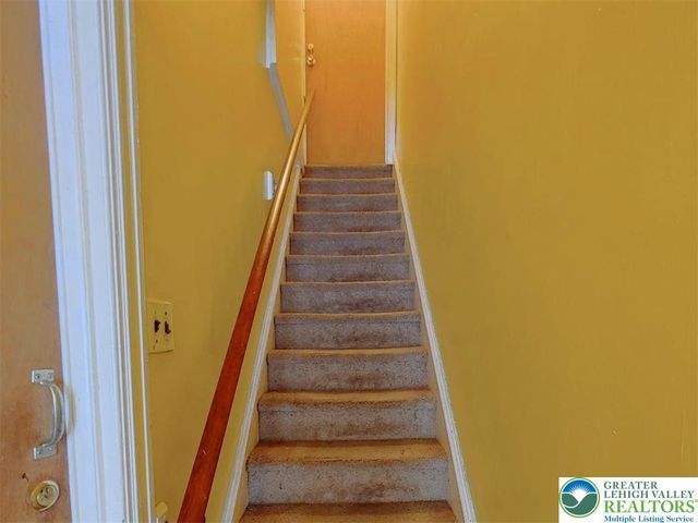 208 North Hall Street, Allentown City, PA 18102