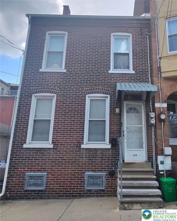 208 North Hall Street, Allentown City, PA 18102