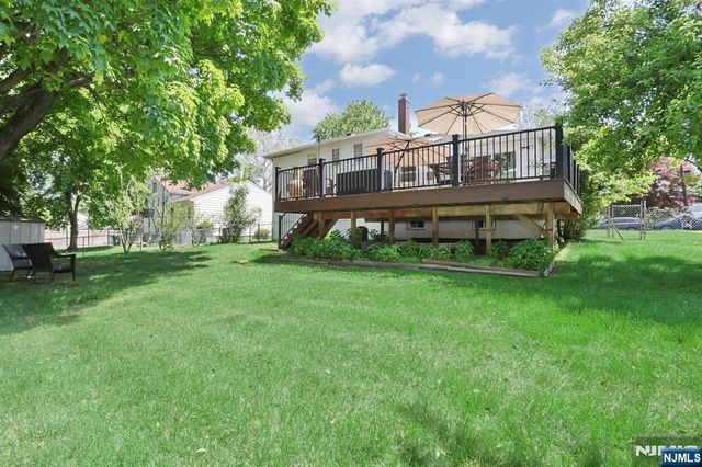 30 Brookfield Road, Dumont, NJ 07628